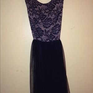 A nice formal dress with a littlw twist