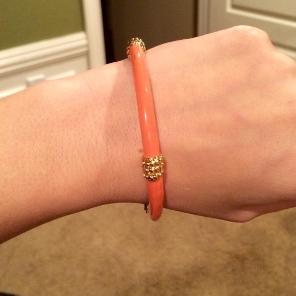 Vineyard Vines Coral and Gold Bangle - Picture 3 of 3