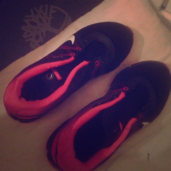 Pink & Black Nike Air Max Sneakers