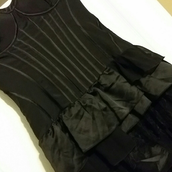 GUESS Corsette Inspired Dress! NWOT. Sz 5 - Picture 4 of 4