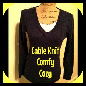 LOFT CABLE KNIT SWEATER!