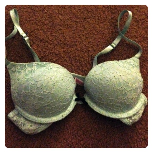 Blue floral lace 32A bra