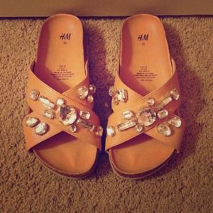 ⚜NEW PRICE⚜ H&M Bejeweled Sandal