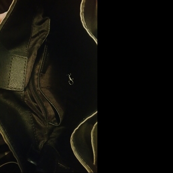 SOLD - Picture 4 of 4