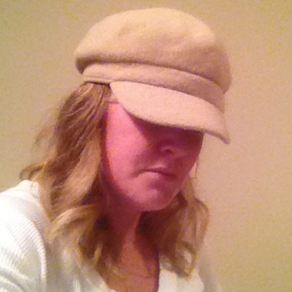 Cute hat!