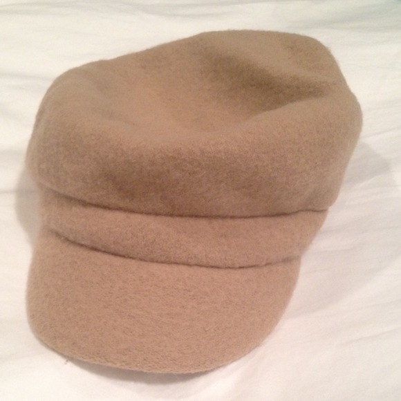 Cute hat! - Picture 2 of 2