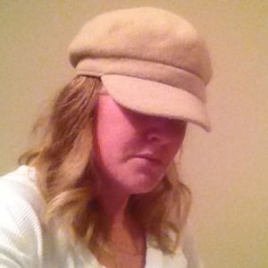 Cute hat!