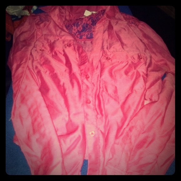 Crop button up