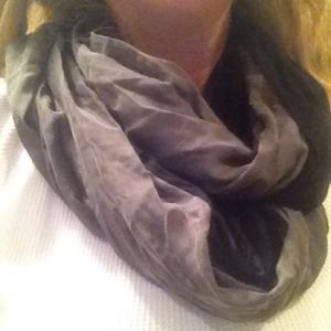 Banana Republic bicolor infinity scarf