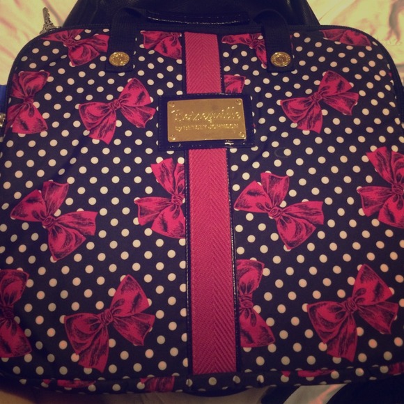 betseyville laptop case - PINK