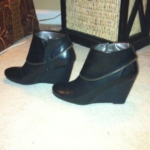 Wedge booties