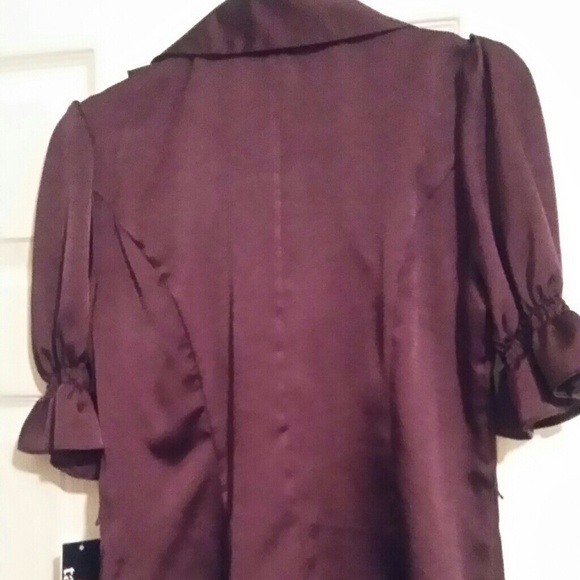 Top - Picture 2 of 2