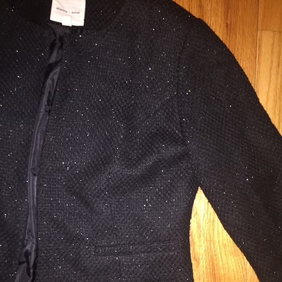 Silence + noise black blazer - Picture 2 of 3