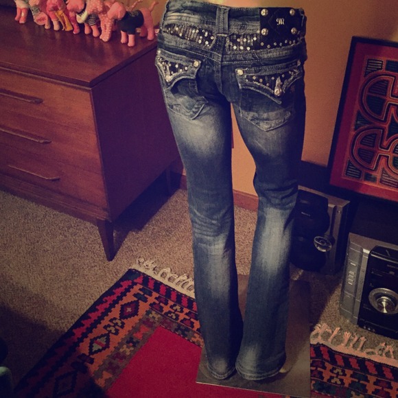 Miss Me Crystalized Jeans, 28