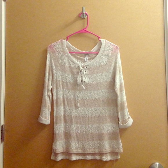 3/4 sleeve, sparkly, lace-up top