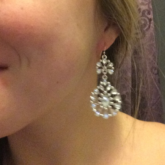 Dangle earrings - Picture 2 of 4