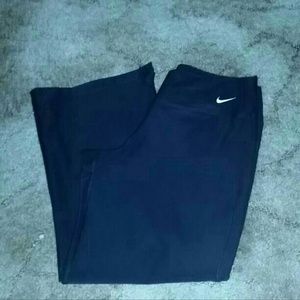 NIKE dry fit capris