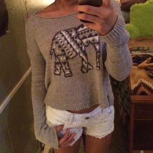 Elephant knit sweater! 🐘