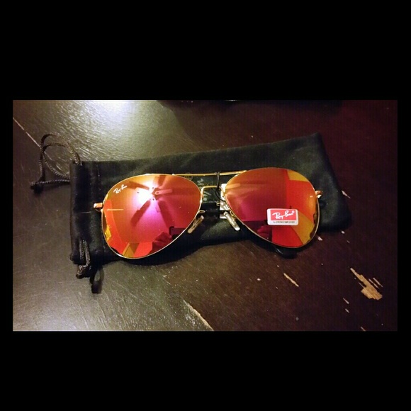 FLASH SALE*New*Ray Ban Mirrored Aviator Sunglasses