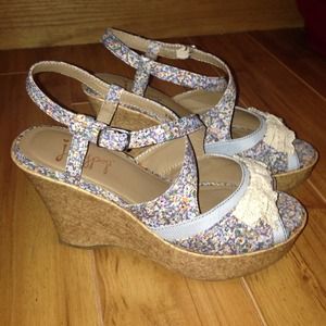 Wedge Sandal Size 8.5