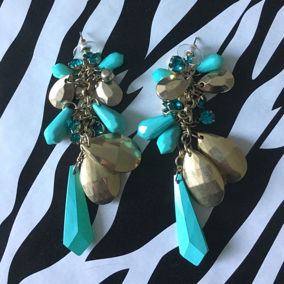 NEW Gold and Turquoise Statement drop Earrings - Picture 1 of 3
