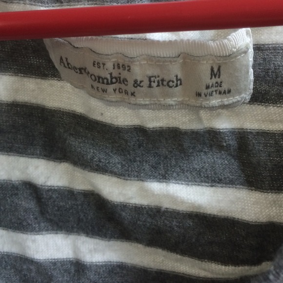 A&F shirt - Picture 2 of 2