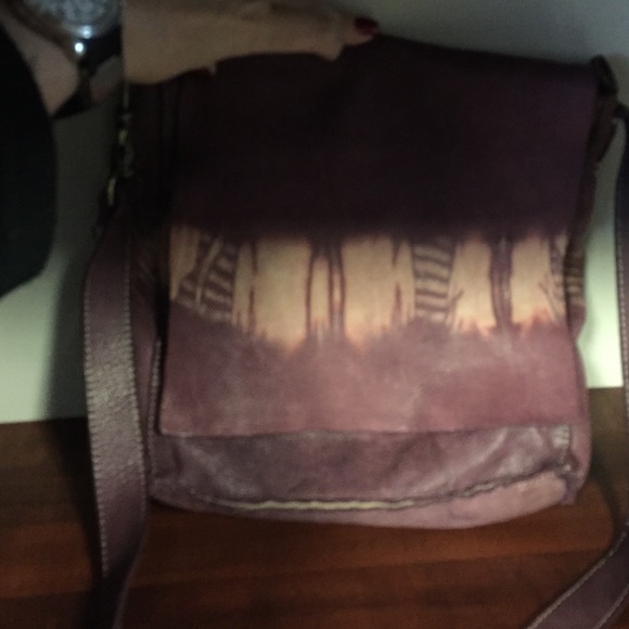 Italian leather purple crossover handbag - Picture 1 of 4