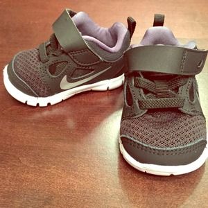 Black and white nikes