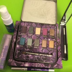 Urban Decay "All About Eyes" Makeup Bundle