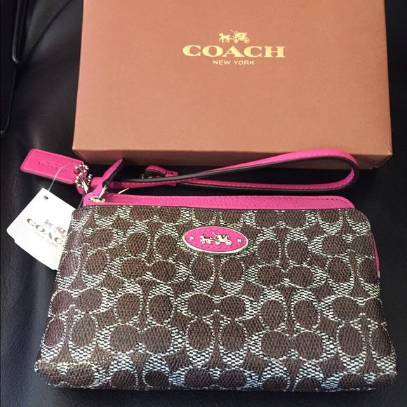 COACH Wristlet - NEW