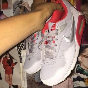 NIKE AIR MAX 90's 7/10 Condition FOR SALE