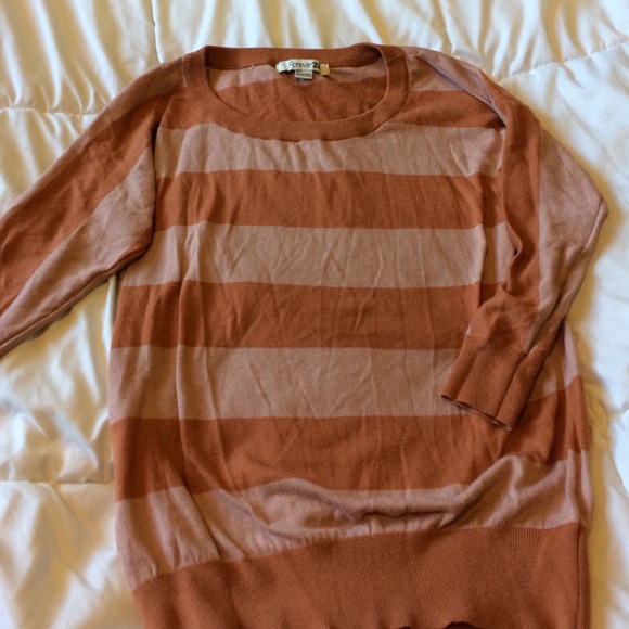 Forever 21 sweater S