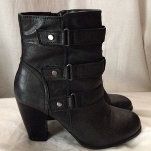 Naturalizer Black ankle boots.  Real leather.