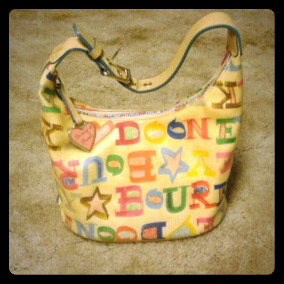 Dooney and bourke purse