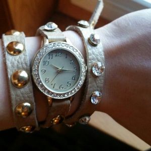 Wrap around wrist watch