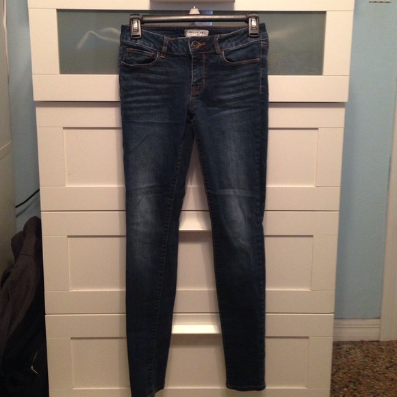 Bullhead skinny jeans