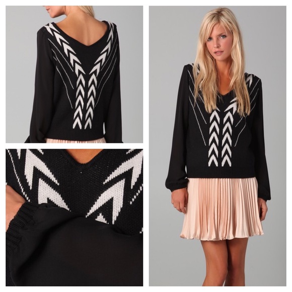 Addison Deco Pattern Black and white sweater - Picture 1 of 3