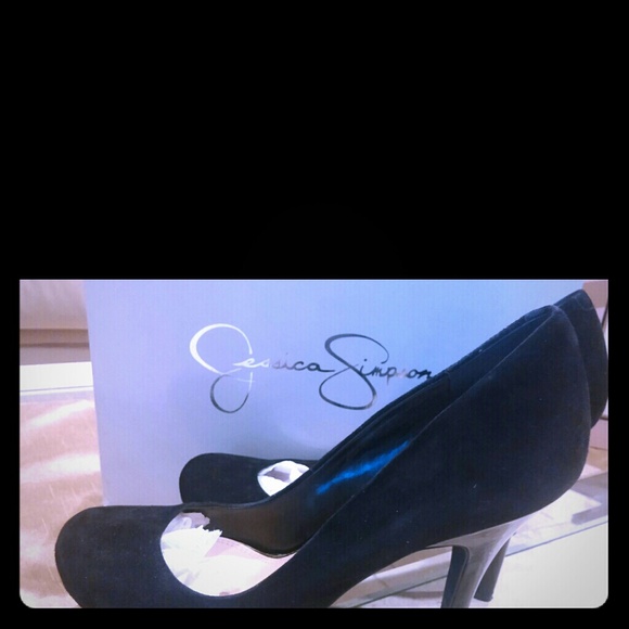 Jessica Simpson 9-1/2 medium