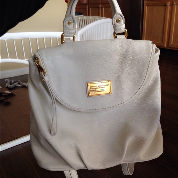 Marc by Marc Jacobs Handbags - 💲↘️Marc By Marc Jacobs Classic QMariska Backpack