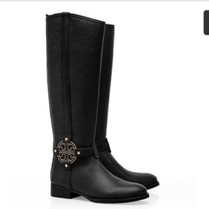 Tory Burch Black Amanda boots/worn 1X
