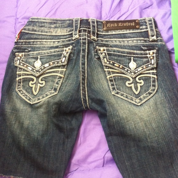 Rock & Revival knew high shorts