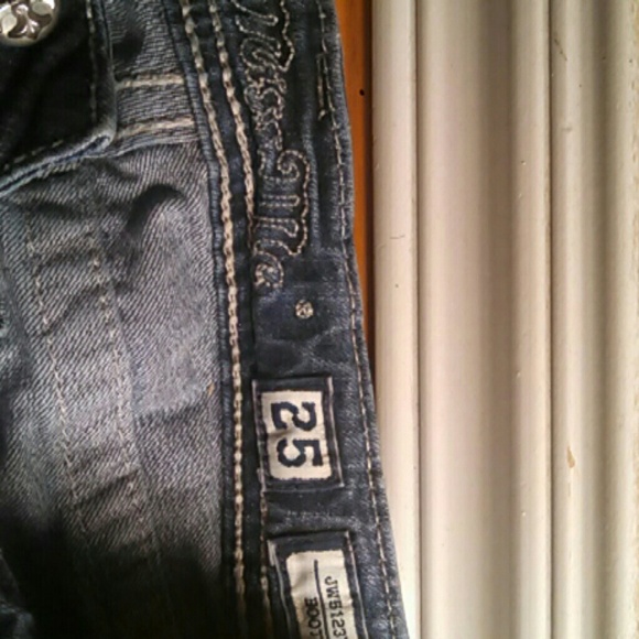 Only worn 1 Miss me - Picture 3 of 3