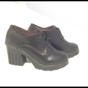 Chunky Black Oxfords