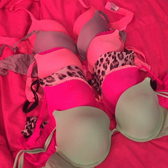 VS bra bundle