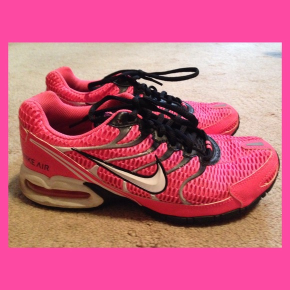 Ladies Air Max Torch 4