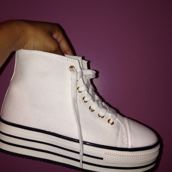 BDG Shoes - platform sneakers