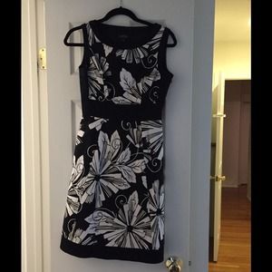 Tahari black and white floral fit and flare