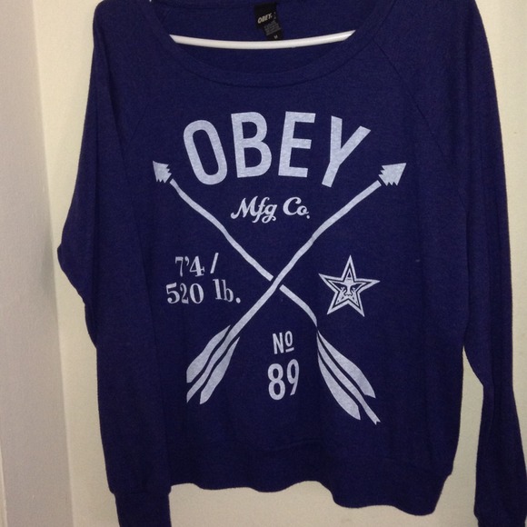 Obey long sleeve/sweater