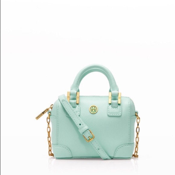 Tory Burch Handbags - Tory Burch shrunken Robinson satchel