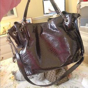 💥authentic Michael Kors Snakeskin pocketbook